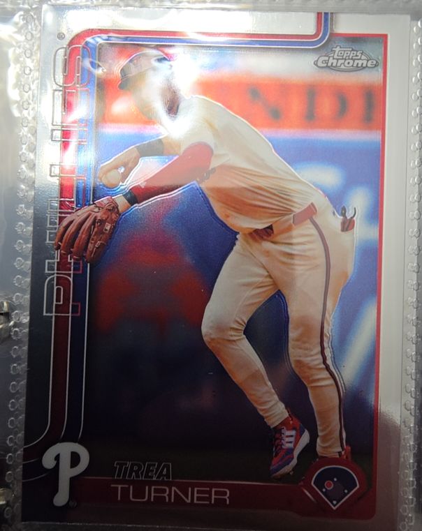 2025 Topps Chrome #208 Trea Turner — front
