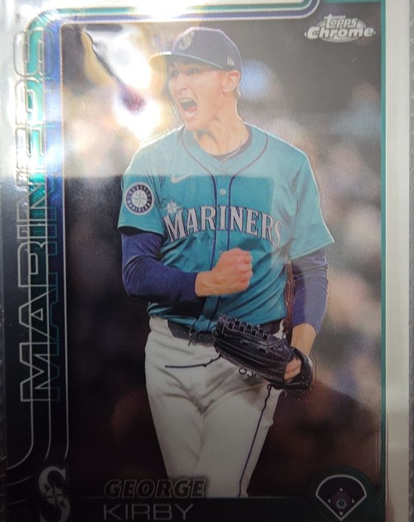 2025 Topps Chrome #223 George Kirby — front