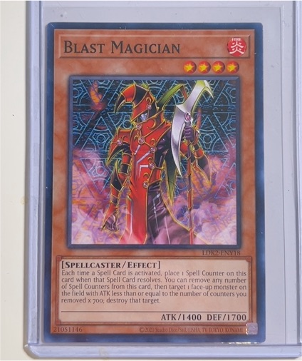 2005 Yu-Gi-Oh! LDK2-ENY18 Blast Magician — front