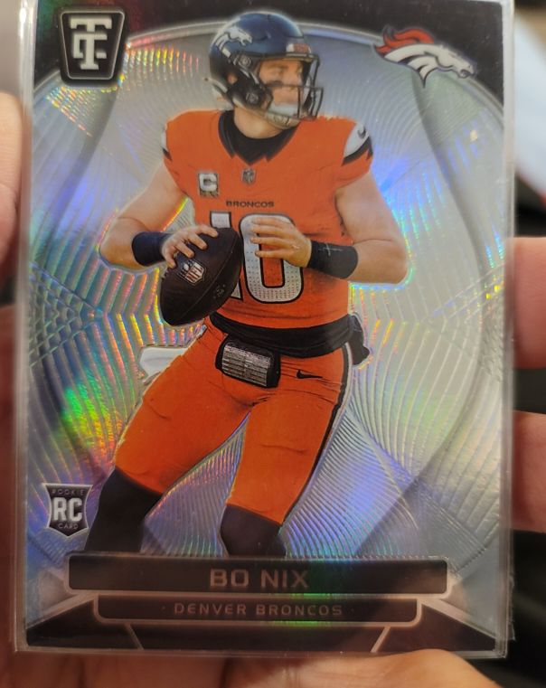 2024 Panini Totally Certified #105 Bo Nix — front