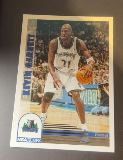2022-23 Panini NBA Hoops #299 Kevin Garnett — front