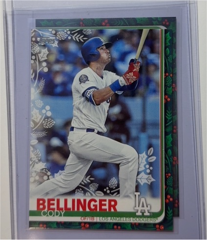 2019 Topps Holiday #HW42 Cody Bellinger — front