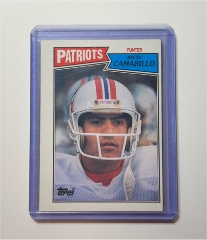1987 Topps Football #105 Rich Camarillo — front