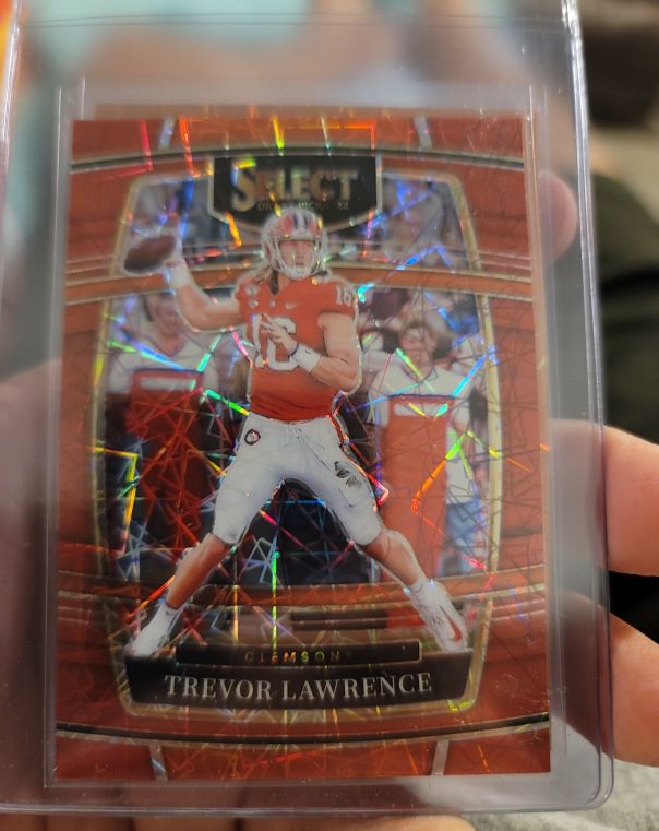 2022 Panini Select Draft Picks Concourse #39 Trevor Lawrence — front