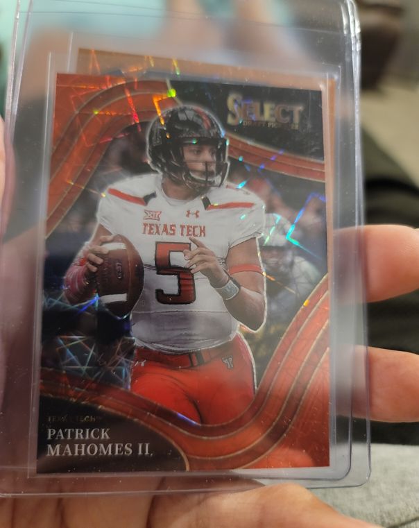 2022 Panini Select Draft Picks #124 Patrick Mahomes II — front