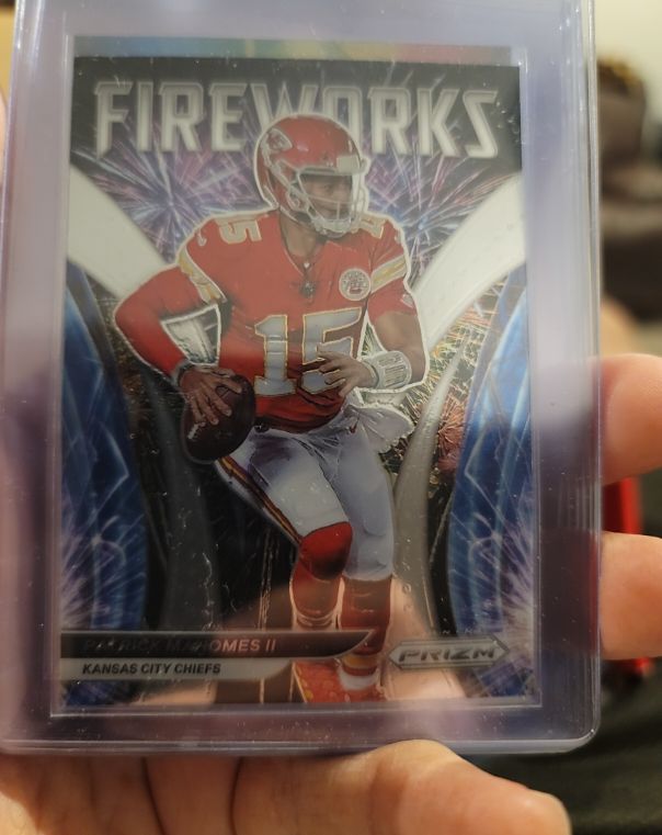 2021 Panini Prizm #F-15 Patrick Mahomes II Fireworks Insert — front