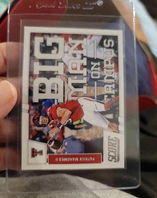 2017 Panini Score #6 Patrick Mahomes II Big Man On Campus Rookie Card — front
