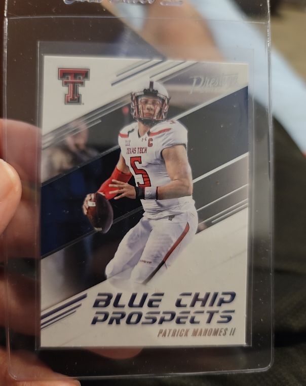 2017 Panini Prestige #8 Patrick Mahomes II Blue Chip Prospects Rookie Card — front