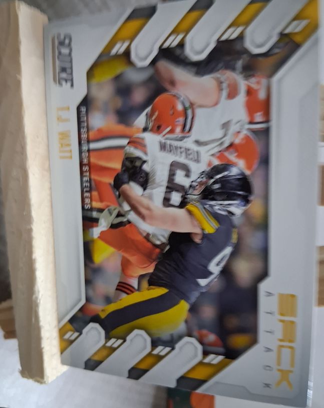 2022 Score Sack Attack #SA-TW T.J. Watt — front