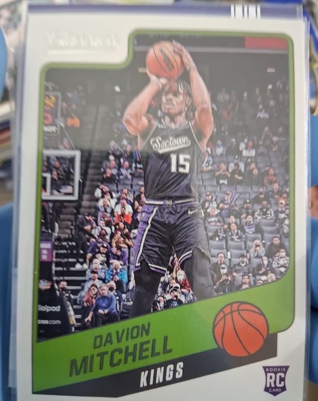 2021-22 Panini Chronicles Classics #163 Davion Mitchell Rookie Sacramento Kings — front