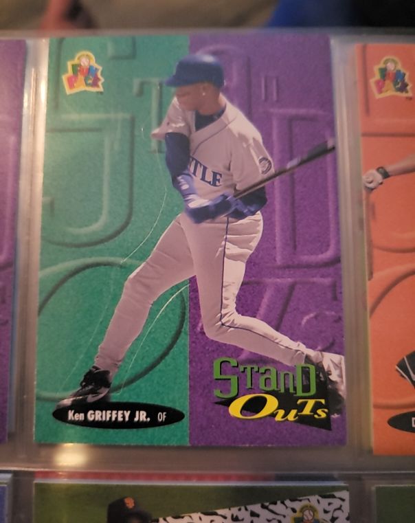 1994 Upper Deck Fun Pack Stand Outs #182 Ken Griffey Jr. — front