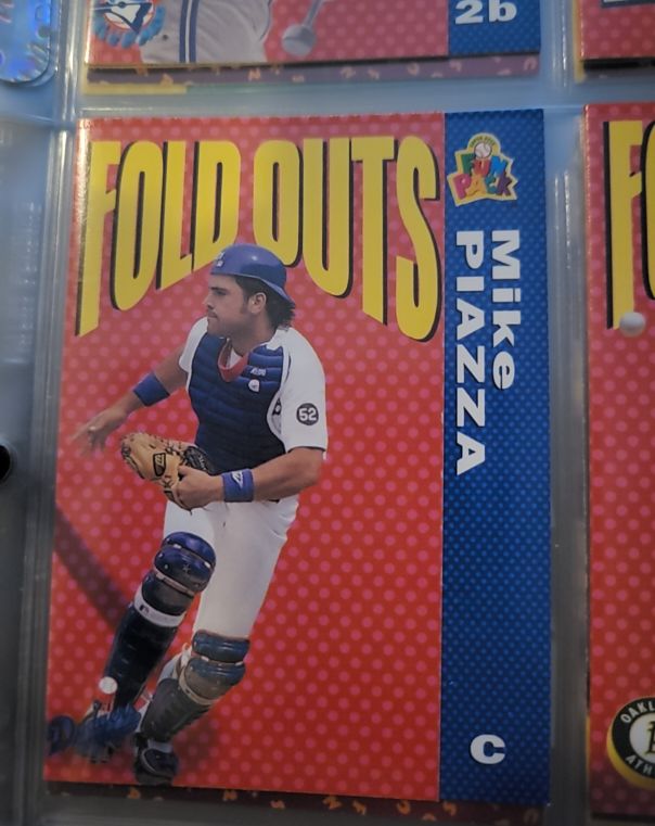 1994 Upper Deck Fun Pack #220 Mike Piazza Fold Outs — front