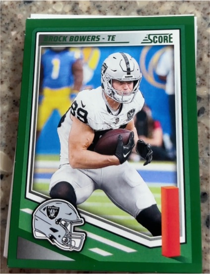 2025 Panini Score #36 Brock Bowers — front