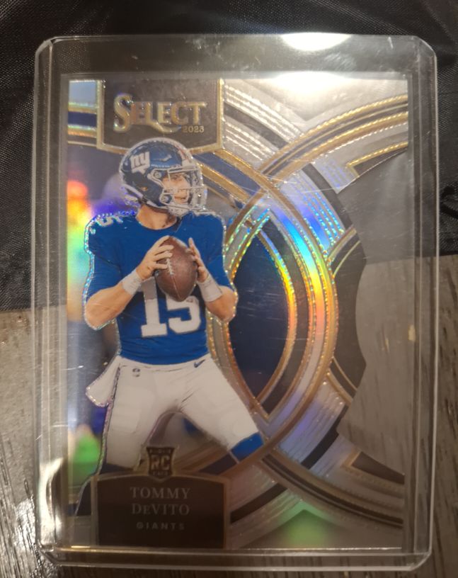 2023 Panini Select Premier Level #102 Tommy DeVito — front