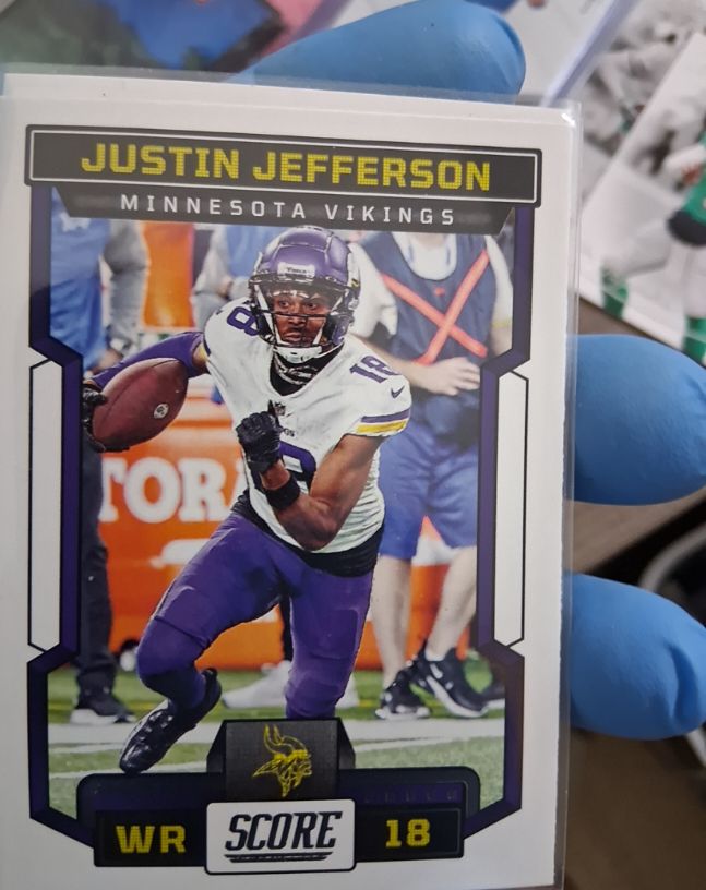 2023 Panini Score #110 Justin Jefferson — front