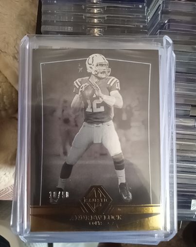 2018 Panini Majestic Platinum #42 Andrew Luck — front