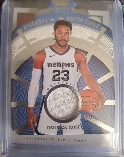 2023-24 Panini Crown Royale Knights of the Round Table #KRT-DRO Derrick Rose — front