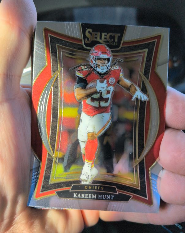 2024 Panini Select Concourse #75 Kareem Hunt — front