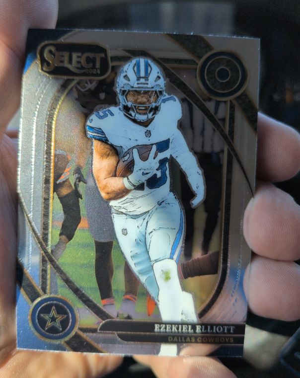 2024 Panini Select #256 Ezekiel Elliott — front