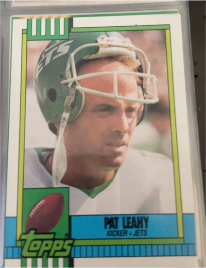 1990 Topps #465 Pat Leahy — front