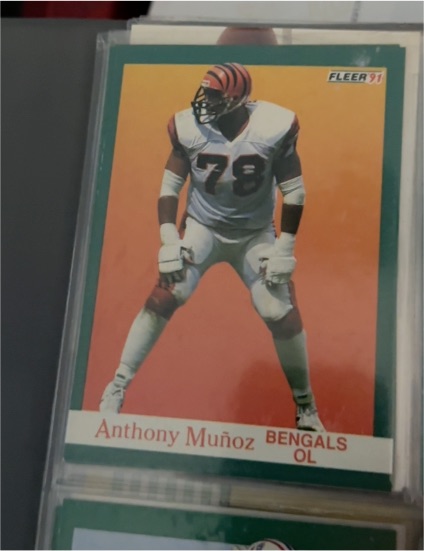 1991 Fleer #26 Anthony Muñoz — front