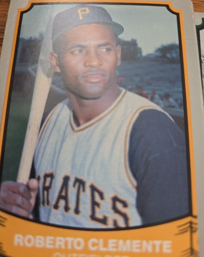 1989 Pacific Legends II #135 Roberto Clemente — front