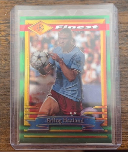 2022-23 Topps Finest Flashbacks UEFA #100 Erling Haaland — front