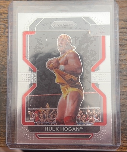 2022 Panini Prizm WWE #195 Hulk Hogan — front