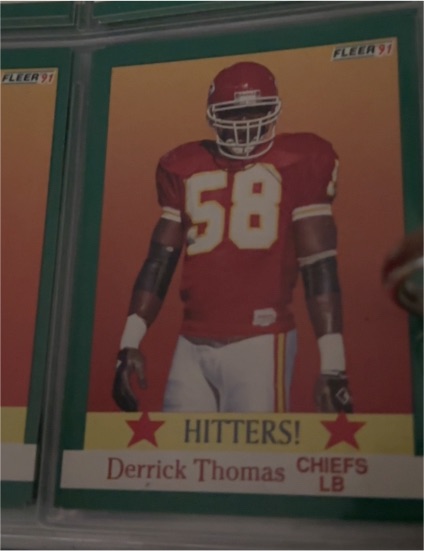 1991 Fleer #400 Derrick Thomas — front