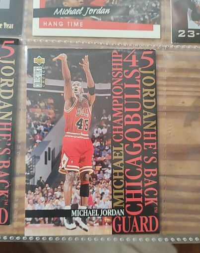 1995 Upper Deck Collector's Choice #M2 Michael Jordan — front