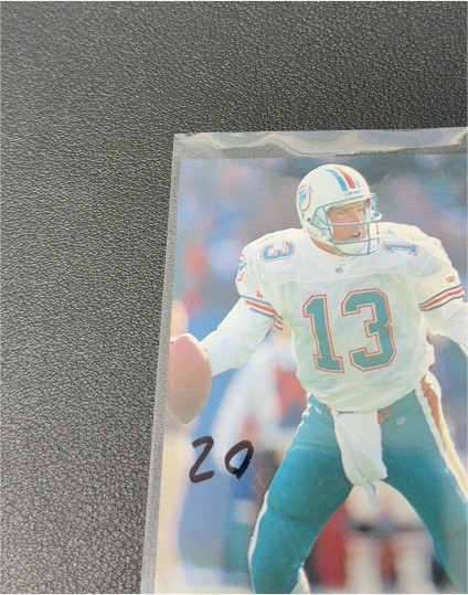 1997 Skybox Premium #90 Dan Marino — front