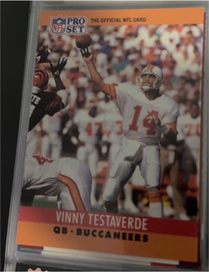 1990 Pro Set #318 Vinny Testaverde — front