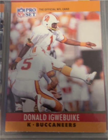 1990 Pro Set #313 Donald Igwebuike Tampa Bay Buccaneers — front