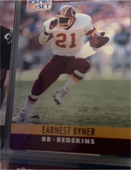 1990 Pro Set #320 Earnest Byner — front
