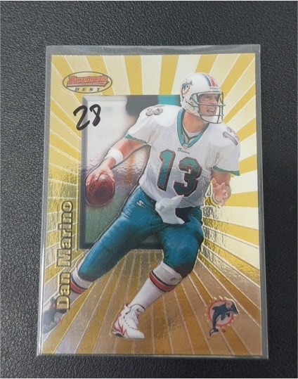 1998 Bowman's Best #80 Dan Marino — front