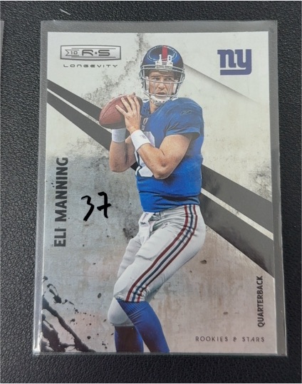 2010 Panini Rookies & Stars #96 Eli Manning — front