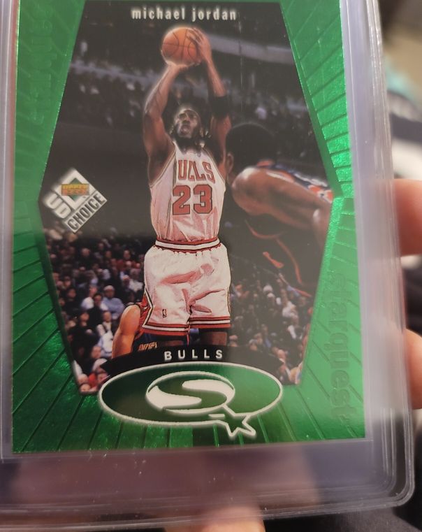 1998-99 Upper Deck UD Choice Starquest Green #SQ30 Michael Jordan — front