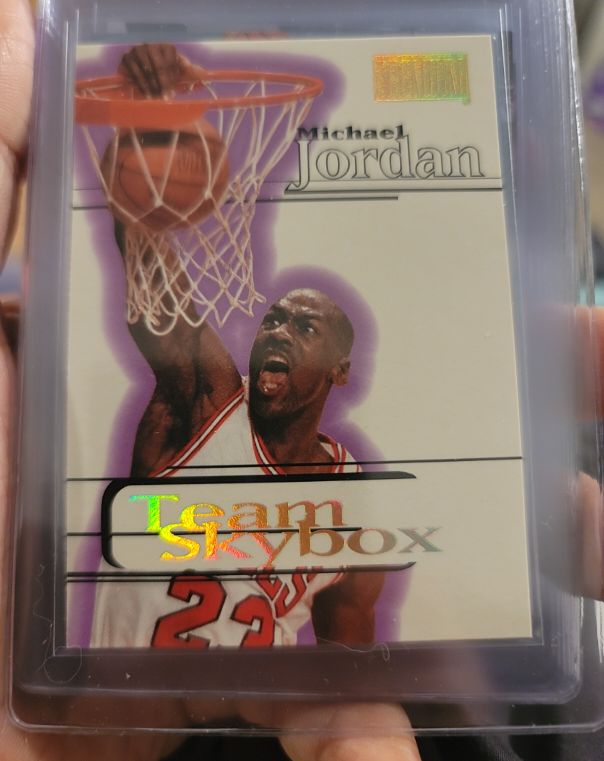 1997-98 Skybox Premium #235 Michael Jordan — front