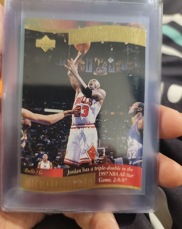 1997 Upper Deck Memorable Moments #1 Michael Jordan — front