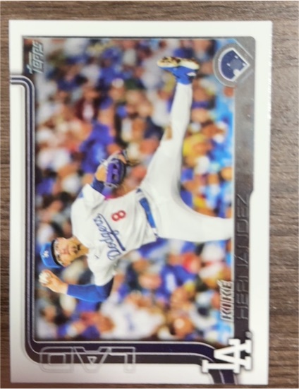 2025 Topps #616 Kiké Hernandez — front