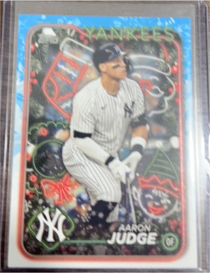 2024 Topps Holiday #H99 Aaron Judge — front