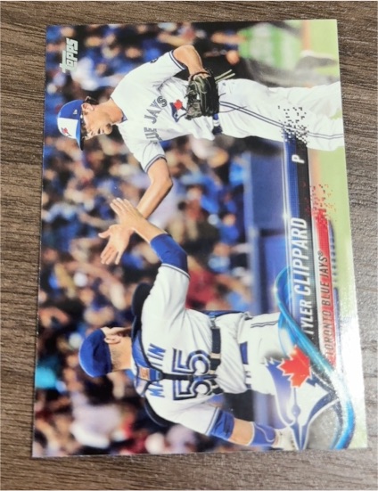 2018 Topps Update #US96 Tyler Clippard Toronto Blue Jays — front