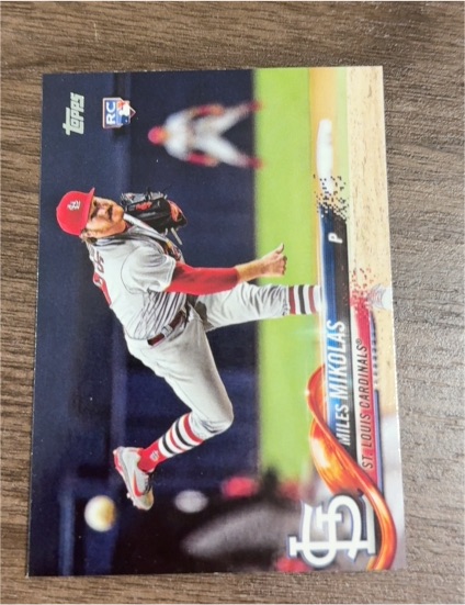 2018 Topps Update #US12 Miles Mikolas — front