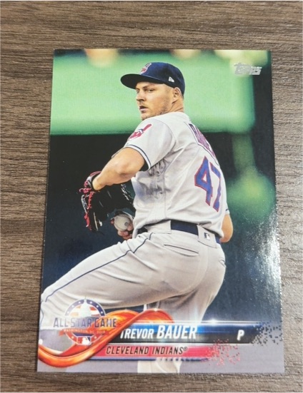 2018 Topps Update #US137 Trevor Bauer — front
