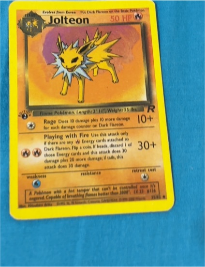 2000 Team Rocket #38 Dark Jolteon — front