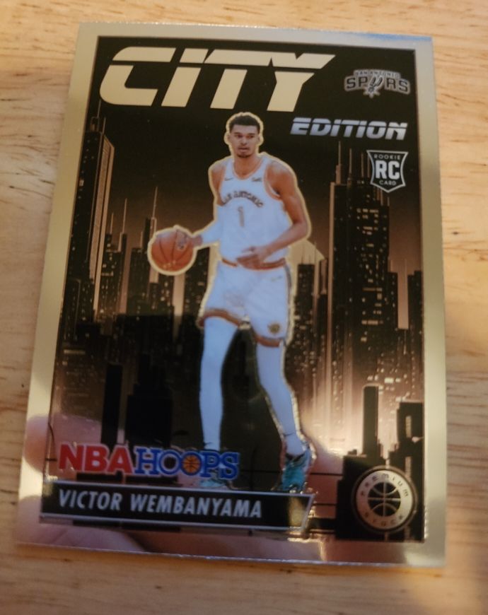 2023-24 Panini NBA Hoops Premium Stock #25 Victor Wembanyama City Edition Rookie Card — front