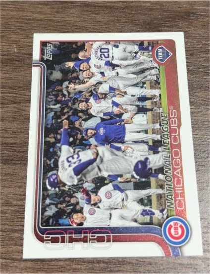 2025 Topps Series 1 #60 Chicago Cubs Team Card — front