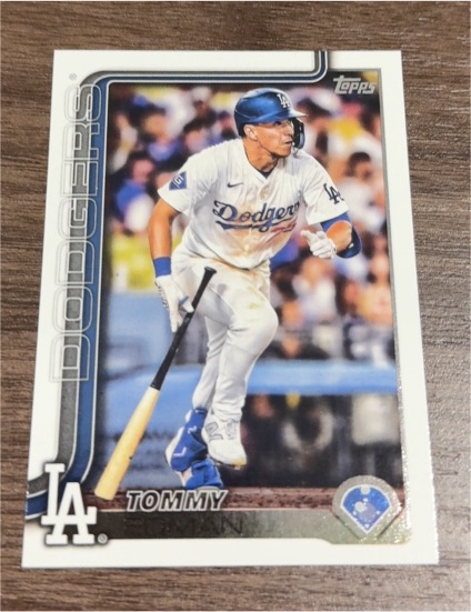2025 Topps Series 1 #214 Tommy Edman — front