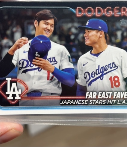 2024 Topps Update #US13 Shohei Ohtani / Yoshinobu Yamamoto — front