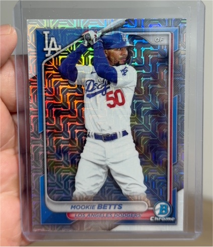 2024 Bowman Chrome #40 Mookie Betts Mojo Refractor — front